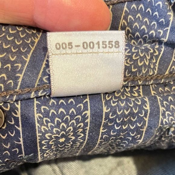 Paige Laurel Canyon low rise boot cut jeans - Picture 9 of 9